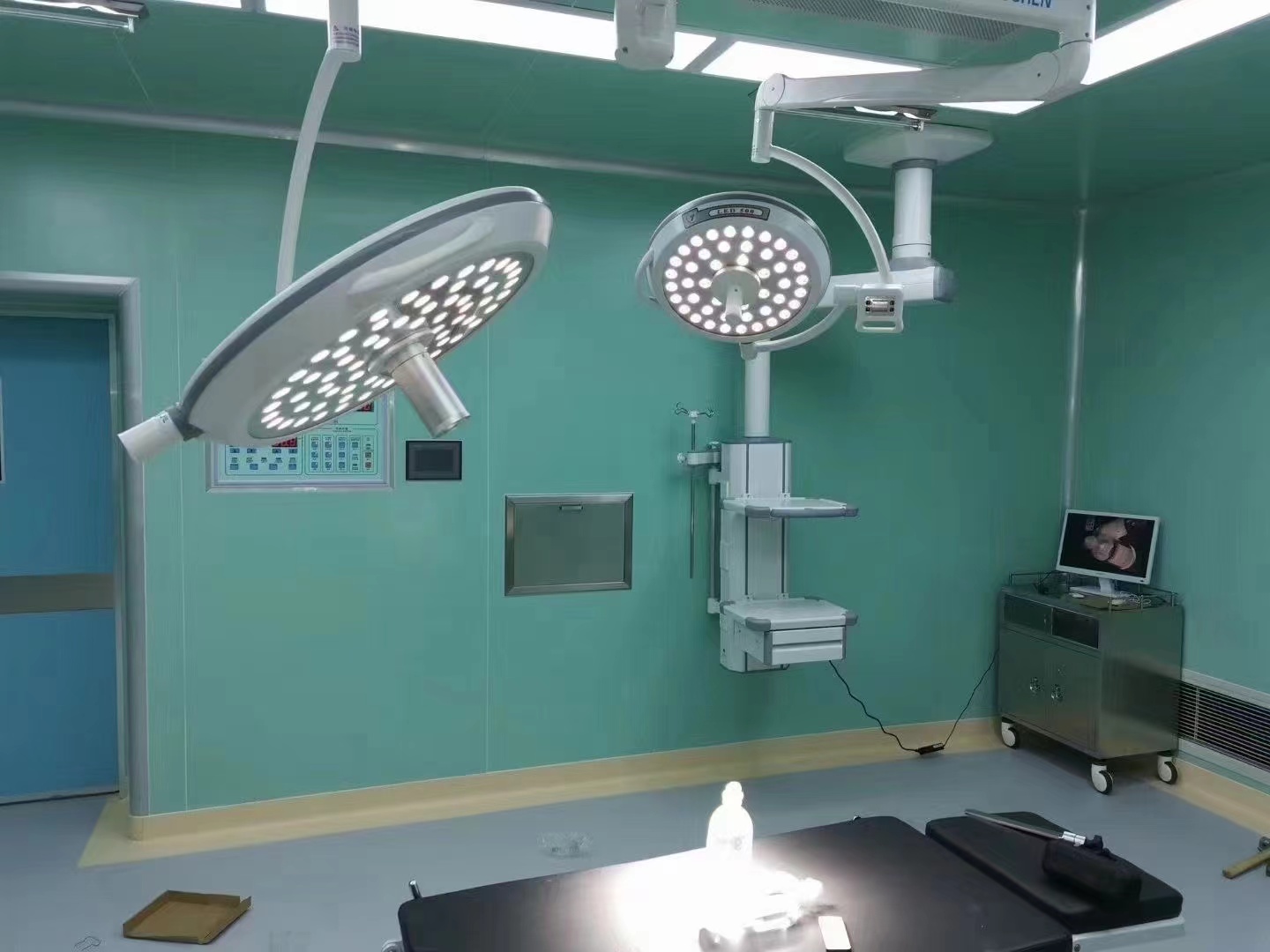 Operating Room Shadowless Light